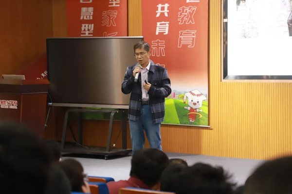 博士导师携量子黑科技进校园，解锁未来科技新视界