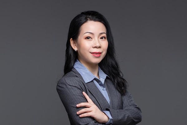 杨芳 Yolanda